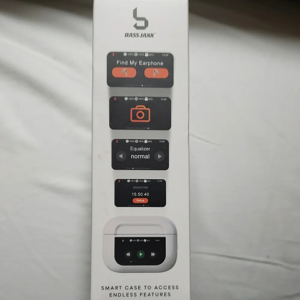 Bass White True Wireless Earbuds with Smart Case